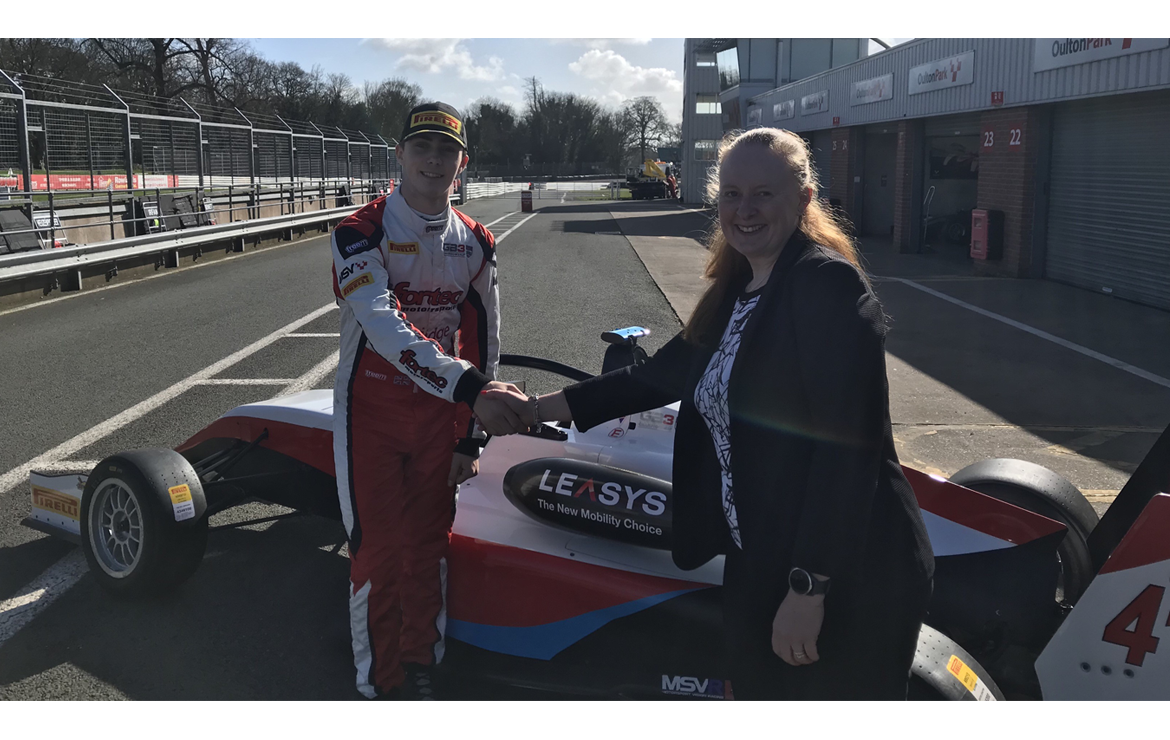 Leasys UK enters the world of motorsport with Edward Pearson sponsorship